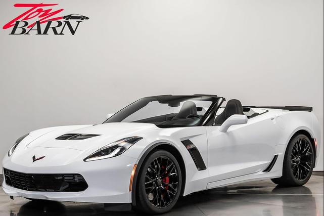 Photo of 2019 Arctic White Chevrolet Corvette