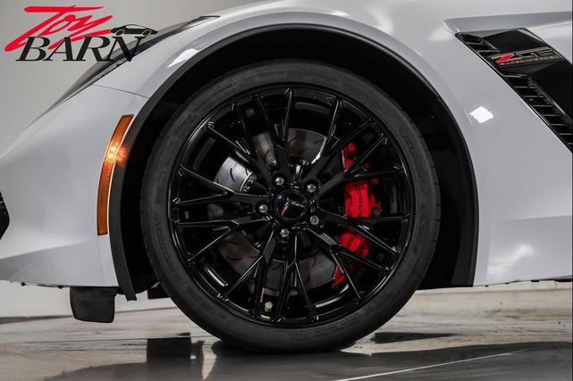 Photo of 2019 Arctic White Chevrolet Corvette
