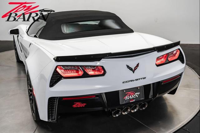 Photo of 2019 Arctic White Chevrolet Corvette
