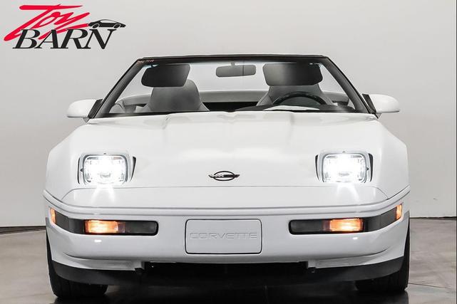 Photo of 1995 White Chevrolet Corvette