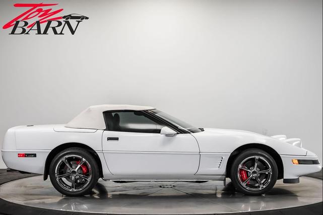 Photo of 1995 White Chevrolet Corvette