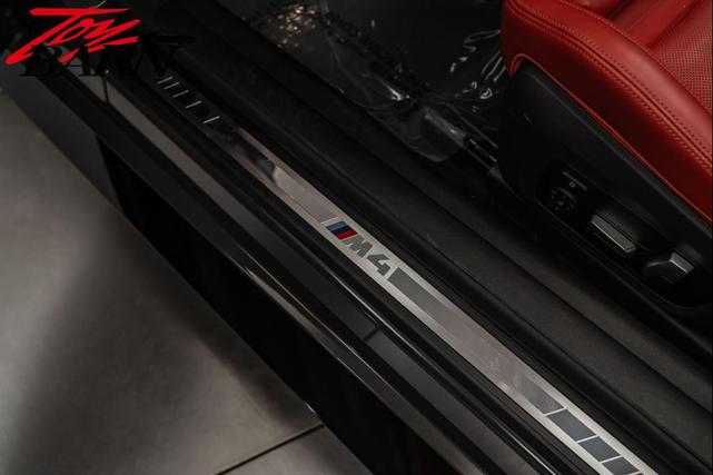 Photo of 2024 Dravit Grey Metallic BMW M4