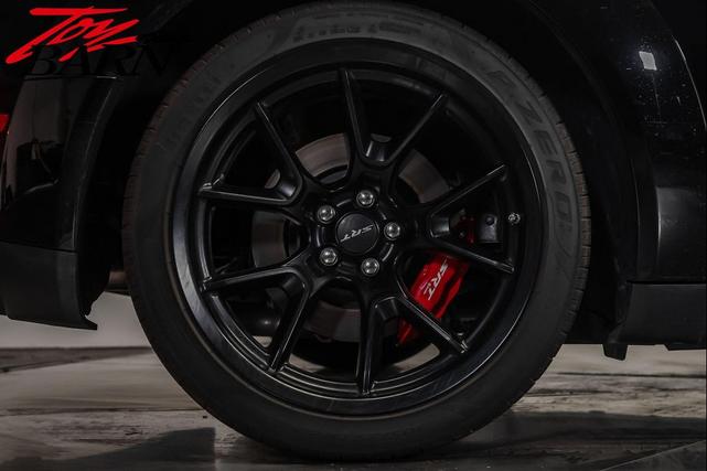 Photo of 2023 Pitch Black Clearcoat Dodge Challenger