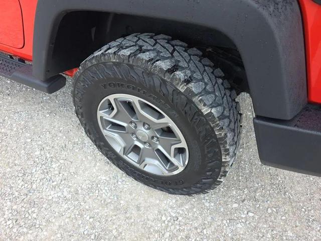 Photo of 2015 Sunset Orange Pearlcoat Jeep Wrangler