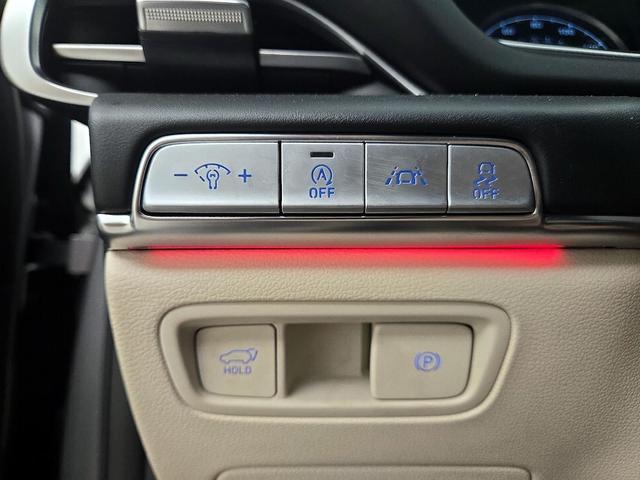 Photo of 2021 Silver Genesis GV80