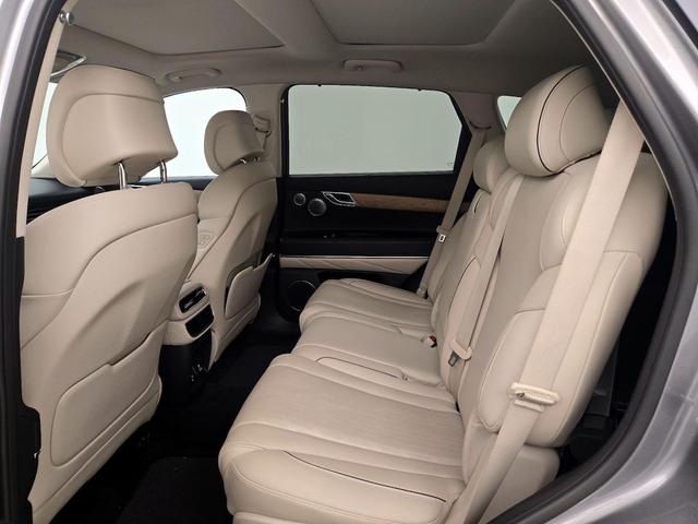 Photo of 2021 Silver Genesis GV80