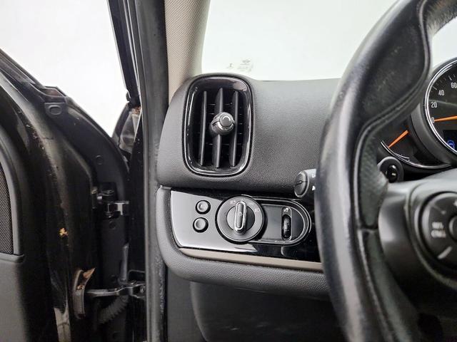 Photo of 2019 Black MINI Countryman