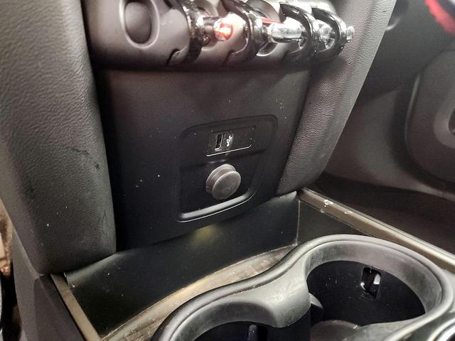 Photo of 2019 Black MINI Countryman