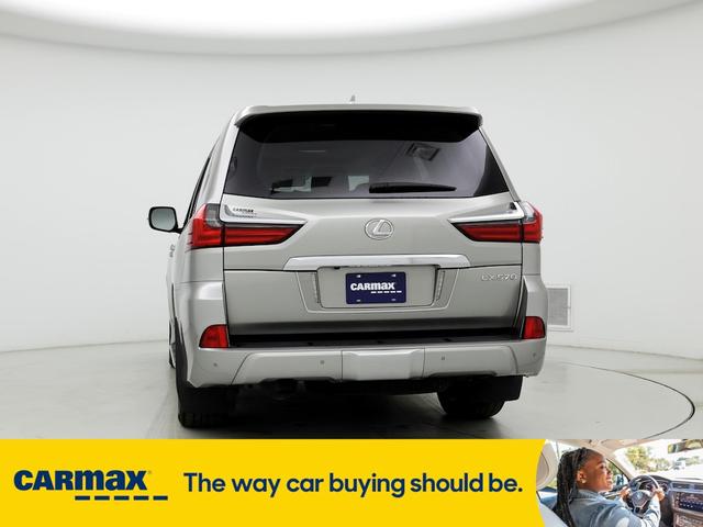 Photo of 2021 Gray Lexus LX 570