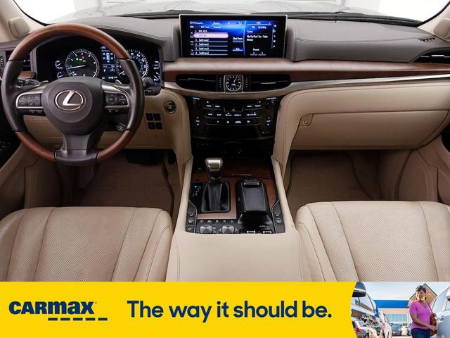 Photo of 2021 Gray Lexus LX 570