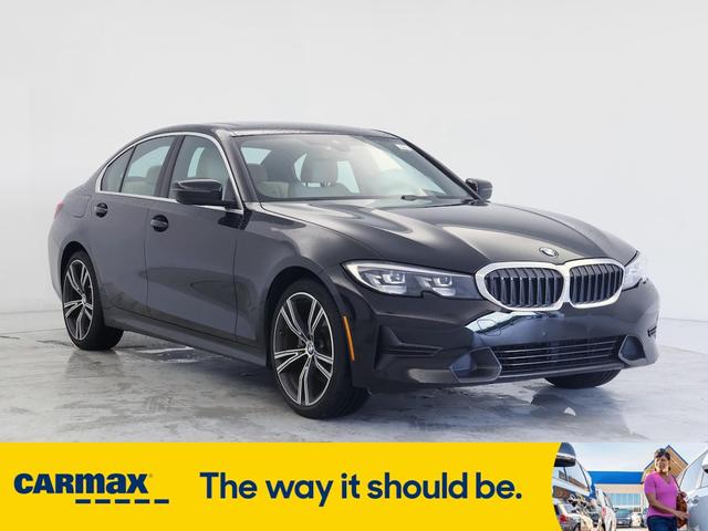 2019 BMW 330