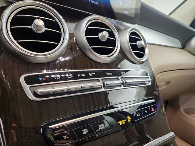 Photo of 2021 Blue Mercedes-Benz GLC 300