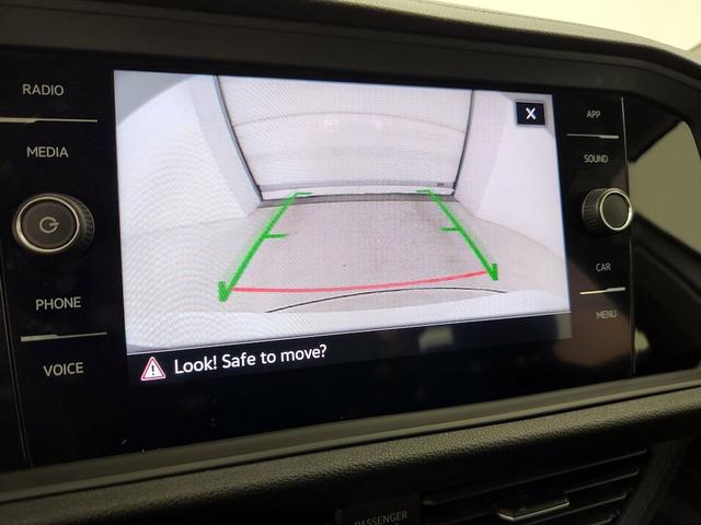 Photo of 2021 White Volkswagen Jetta