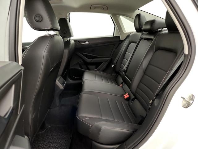 Photo of 2021 White Volkswagen Jetta