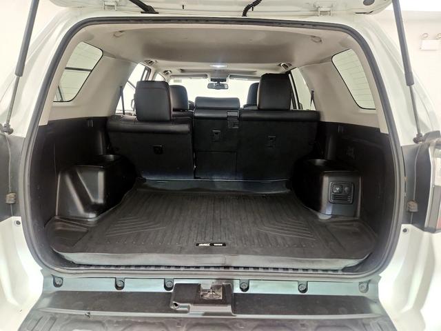 Photo of 2019 White Toyota 4Runner