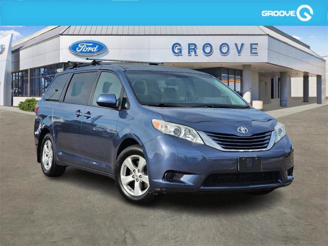 2015 Toyota Sienna