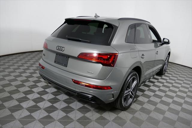 Photo of 2025 Chronos Gray Metallic Audi Q5