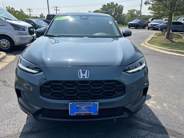 Photo of 2024 Modern Steel Honda HR-V