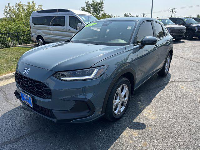 Photo of 2024 Modern Steel Honda HR-V