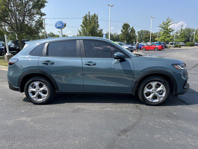 Photo of 2024 Modern Steel Honda HR-V