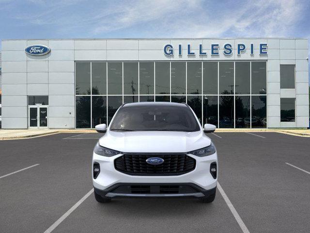 Photo of 2025 Star White Metallic Tri-Coat Ford Escape
