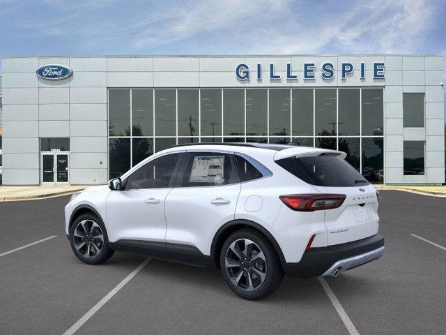 Photo of 2025 Star White Metallic Tri-Coat Ford Escape