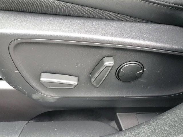 Photo of 2025 Space Silver Metallic Ford Escape