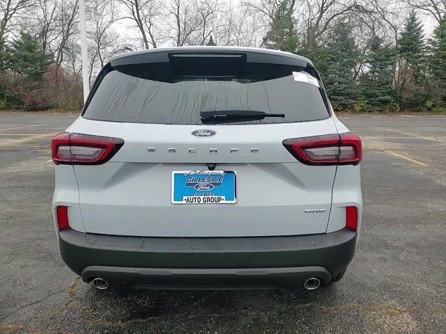 Photo of 2025 Space Silver Metallic Ford Escape