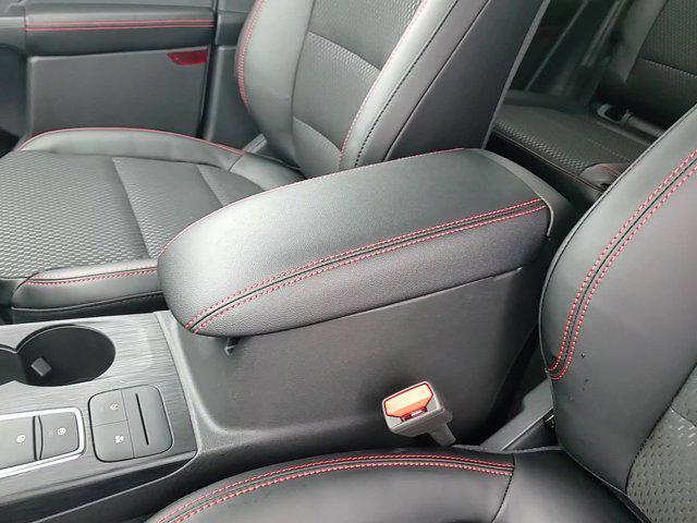 Photo of 2025 Space Silver Metallic Ford Escape