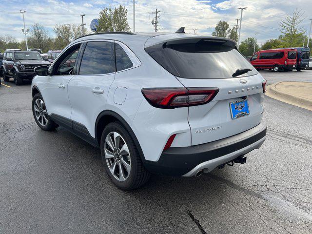 Photo of 2025 Space Silver Metallic Ford Escape
