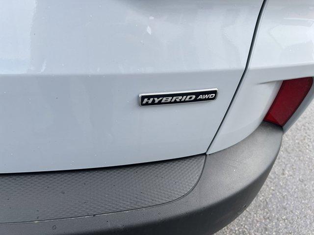 Photo of 2025 Space Silver Metallic Ford Escape