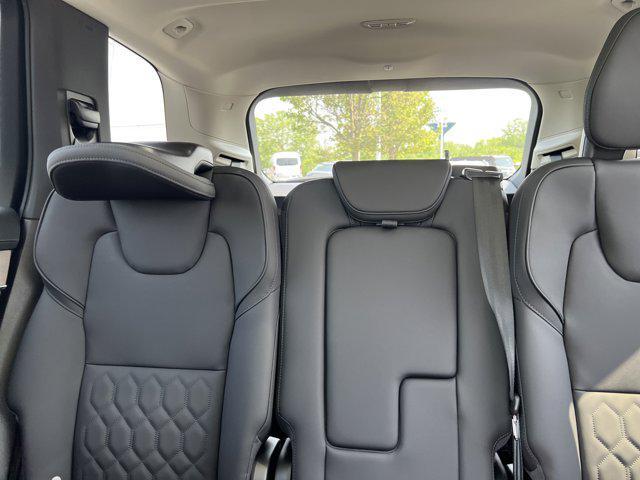 Photo of 2025 Crystal White Pearl Volvo XC90
