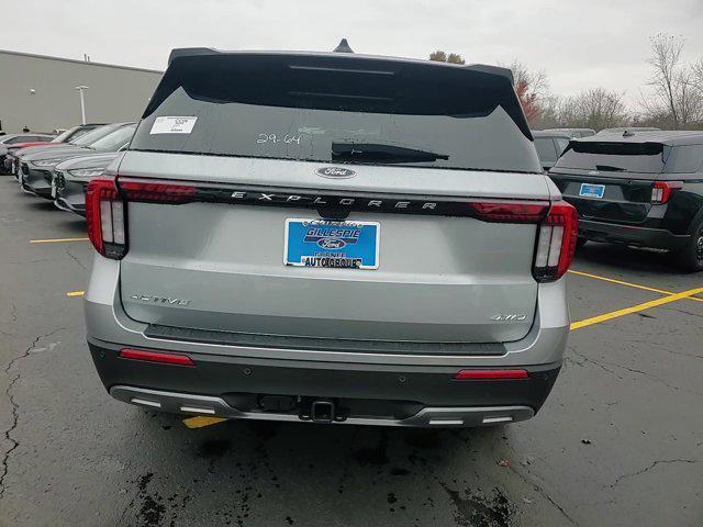 Photo of 2025 Iconic Silver Metallic Ford Explorer