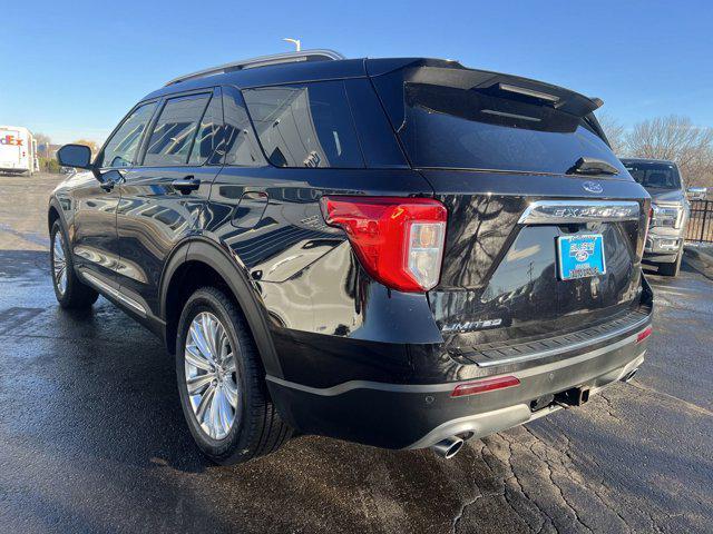 Photo of 2021 Agate Black Metallic Ford Explorer