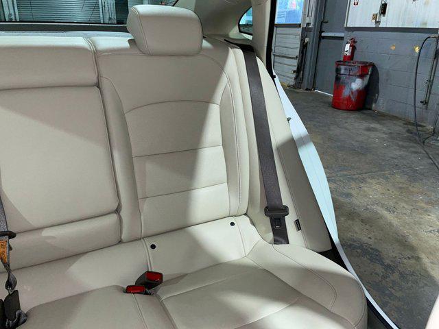 Photo of 2024 Summit White Chevrolet Malibu