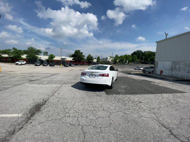 Photo of 2024 Summit White Chevrolet Malibu