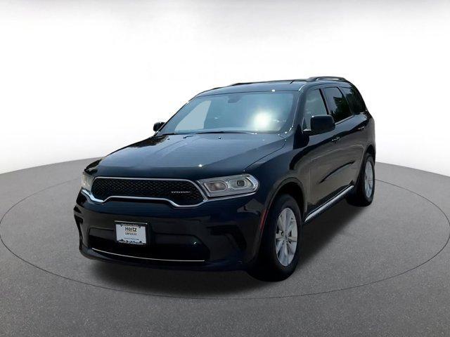 Photo of 2023 DB Black Clearcoat Dodge Durango