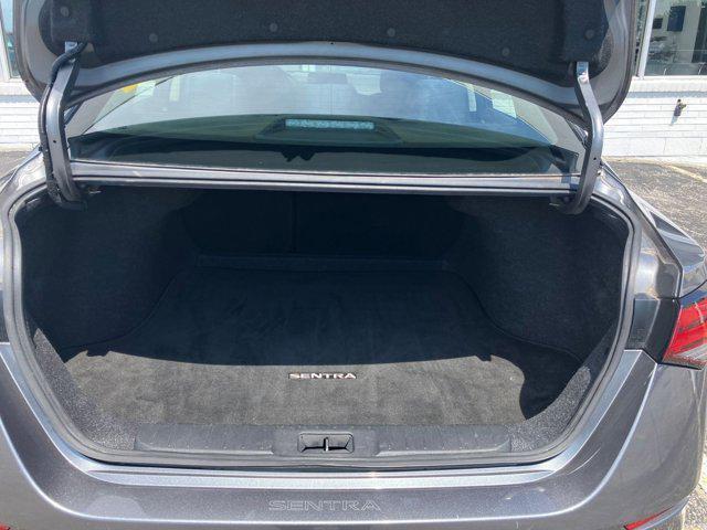 Photo of 2021 Gun Metallic Nissan Sentra