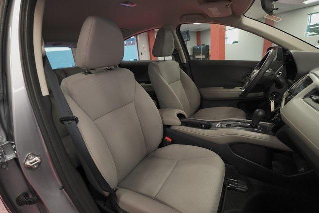 Photo of 2019 Modern Steel Metallic Honda HR-V