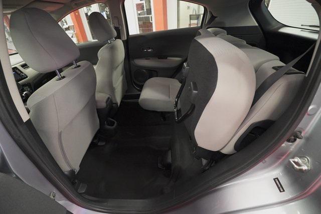 Photo of 2019 Modern Steel Metallic Honda HR-V