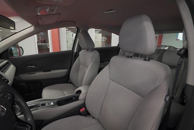 Photo of 2019 Modern Steel Metallic Honda HR-V