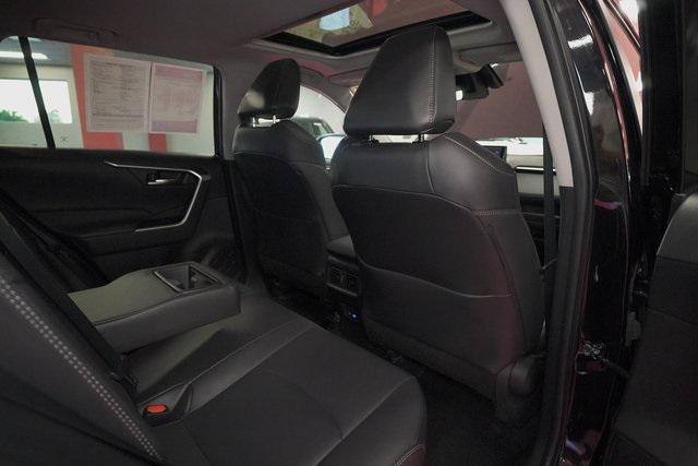 Photo of 2022 Midnight Black Metallic Toyota RAV4