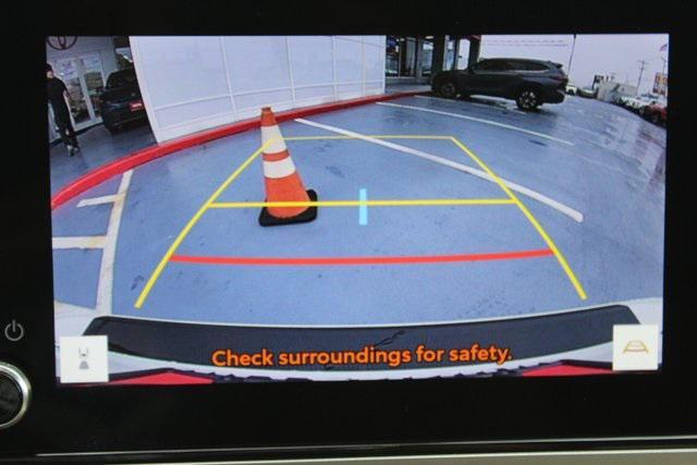 Photo of 2025 Ice Cap Toyota Camry
