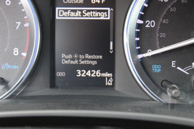 Photo of 2019 Celestial Silver Metallic Toyota Highlander