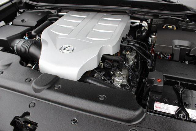 Photo of 2023 Eminent White Pearl Lexus GX 460