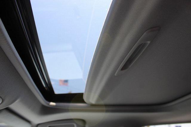 Photo of 2022 Silver Sky Metallic Toyota RAV4 Hybrid
