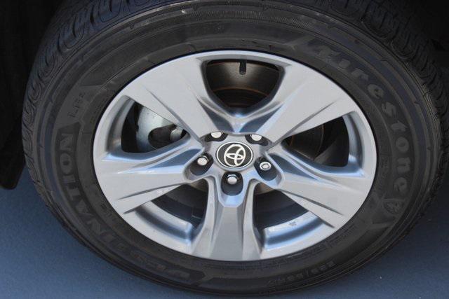 Photo of 2022 Silver Sky Metallic Toyota RAV4 Hybrid