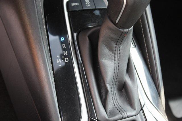 Photo of 2022 Midnight Black Metallic Toyota Corolla