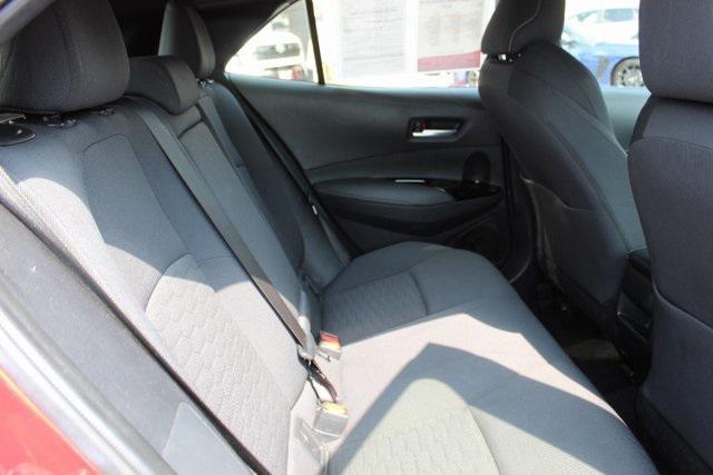 Photo of 2022 Midnight Black Metallic Toyota Corolla