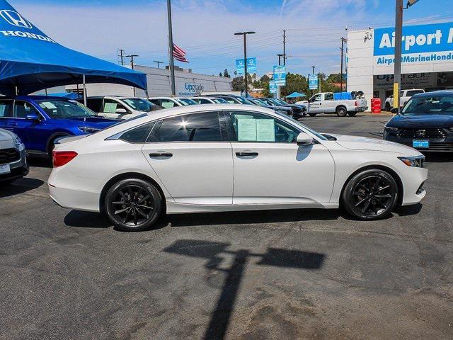 Photo of 2021 Platinum White Pearl Honda Accord